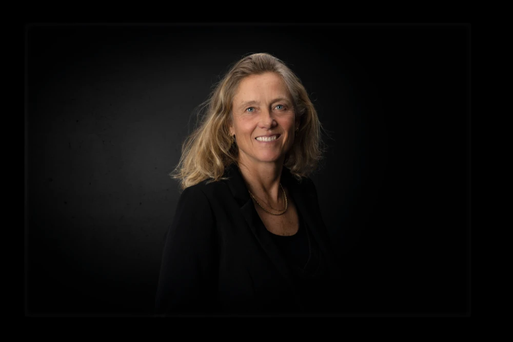 Monique Lageweg - NVM makelaar - taxateur (wonen - BOG) - Heeren Makelaars